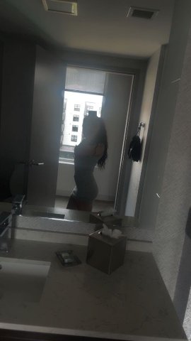 Young Woman Escort in Brockton — Facetime Shows & Content - 1