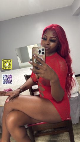 Naomi — Princess Of Pleasure & Tight Pussy, Wet & Tight - 1