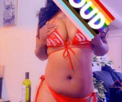 Johnson City TN Petite Curvy Female Escort — Soft Lips Fun Date - Image 3