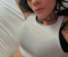 Salt Lake City Tall Slim Female Escort for Discreet Dating & Conversation - Image 3