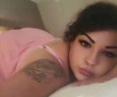 Northern Virginia Escort — back door open - Image 5