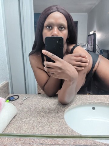 Augusta GA Female Escort — QVs til 6am (incalls $25) - 1