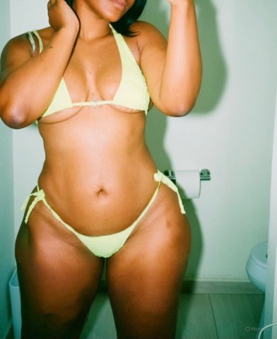 Fort Lauderdale Queen of Backshots — Big Booty Upscale & Discreet - 1