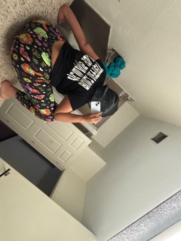 Houston Female Escort — 2 Pop 140 - 23 (Serious calls) - 1