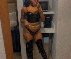 Daytona escorts - Daytona Female Escort — Pornstar baddie outcalls & car dates