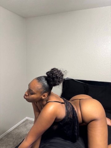 Rockford IL Female Escort — Perfect Playmate - 1