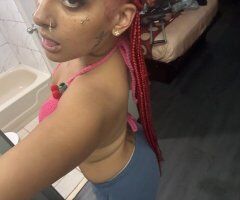 Atlanta Female Escort — pretty feet, soft skin, creamy curves - Image 2