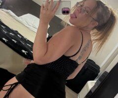 Royal in Colorado Springs — Blonde with Ocean Blue Eyes (Feet & Curvy Play) - Image 3