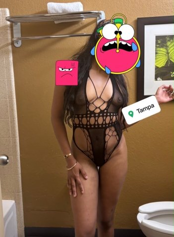 Latina Female Escort — Tallahassee FL - 1