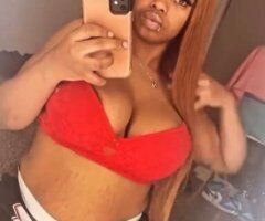 Chicago Female Escort — Cardates, Incall, and Outcalls - Image 10