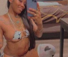 MaliyahGee — Tophy Girl, FaceTime/Google Meets, Real Photos - Image 5