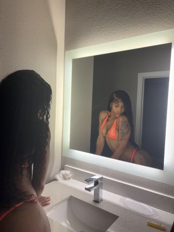 Aaliyah Bankz — Upscale Houston Incall Female Escort - 1