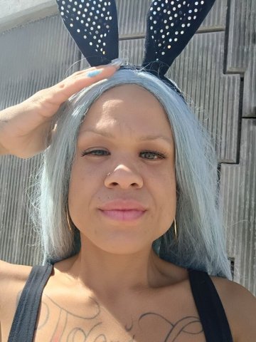 Palmdale/Lancaster Female Escort — Social companionship and private time (no incall) - 1