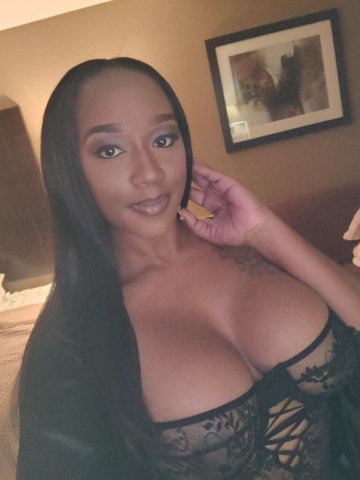 Denise in Pittsburgh Incall & Outcall Specials - 1