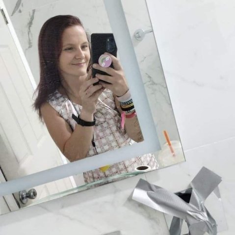 Tampa Female Escort — Safe, Party-Friendly Ride With No Drama - 1