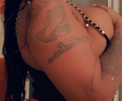 South Jersey escorts - South Jersey Female Escort — Petite Face-to-Face Fun