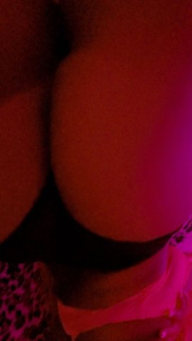 Atlanta Female Escort — Teasing & Playful Chemistry - 1