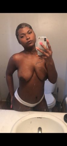 Columbus Ohio Female Escort — car date & outcalls only - 1