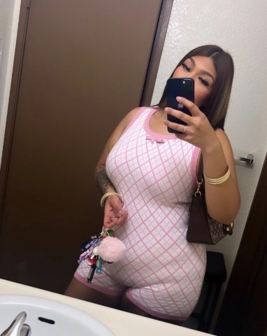 VallLejo Patio Beam Photos & FaceTime — Text Me - 1