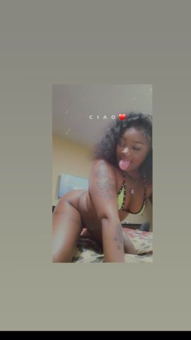 Funsized Female Escort in North Mississippi — condoms policy - 1