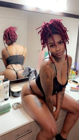 Denver Female Escort — Slim Chocolate Girly - 1