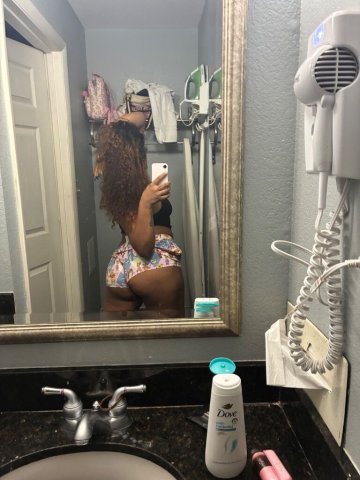 Louisville KY Female Escort — Outcalls (20$ deposit) - 1