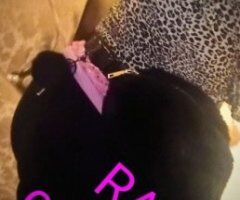 Columbia SC Female Escort — car dates only & facial deals - Image 2