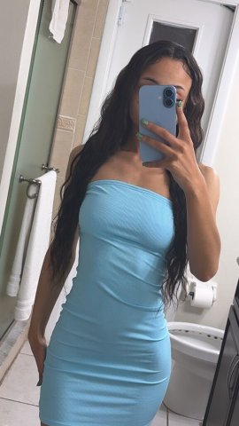 Petite 24 y/o Female Escort — Now Visiting (Tacoma) — Outcalls All Areas - 1
