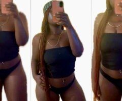 Oakland/East Bay 4'10 cutie — outcalls & car dates, pierced nipples - Image 3