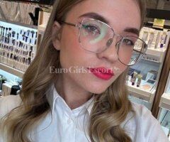 Linda — Russian Female Escort (25) in Florence, Italy • Outcall + Incall - Image 5