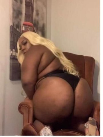 Dallas Thick BBW Female Escort (35+ Only) — Wet Pussy & Facetime - 1