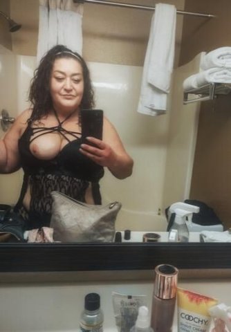 Tacoma Outcall Only Female Escort — your car (cards) ready now - 1