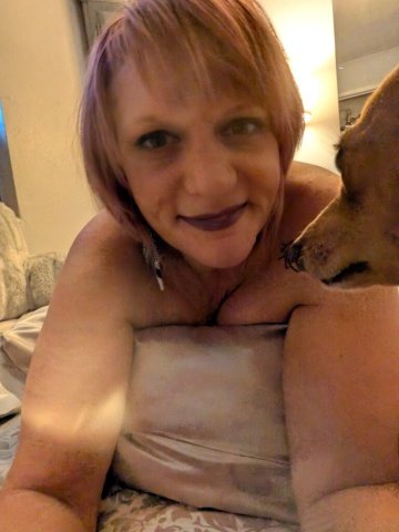 Treasure Coast, FL Female Escort — Quick Visit (Q.V.) 15-Min In-Call - 1