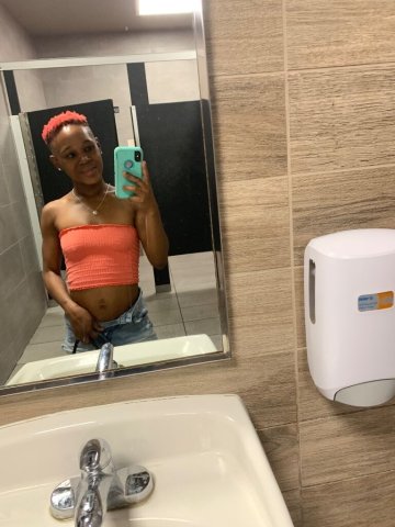 Tampa FL Female Escort — Condom Only Sessions - 1