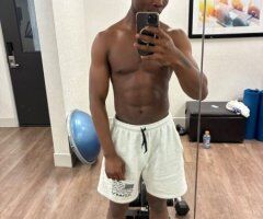 young and ready to have fun - Image 2