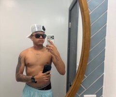 El chico guapo nuevo de la zona - Image 2