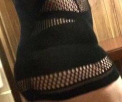 Detroit escorts - looking for big dicks 9 inch+. I do this for free just to have a good time