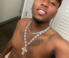 Dallas escorts - hung freak visiting