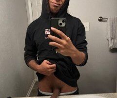 Cum play with the Kidd🍾😏 - Image 2