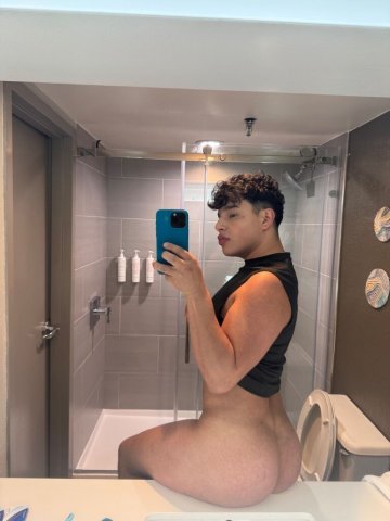 Headline:Discreet, Sexy & Ready to Meet😈🔥 - 1
