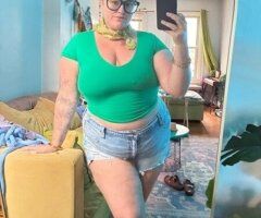 🌸Nurturing & Caring Older Woman✨Warm, Friendly & Attentive Personality⏳Longer Appointments Available💳Deposit Required for All Appointment🗓Flexible Scheduling—By Appointment Only - Image 3