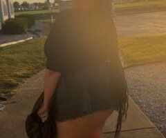 Evansville IN Two-Girl In/Out Escort Deals — Bella & Zoey - Image 2