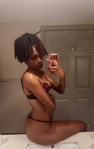 Montgomery, Alabama Outcalls Only Female Escort - 1
