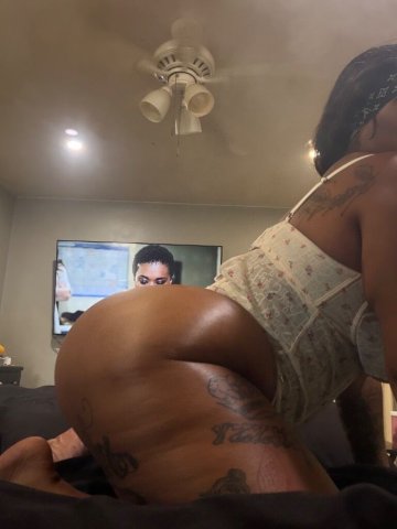 Philadelphia Incall Only Female Escort — Independent, No Analysis, No Exceptions - 1
