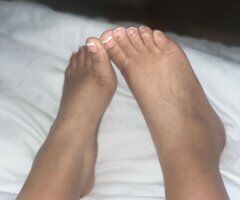 Detroit Fetish-Friendly Squirter — GFE & Couple-Friendly - Image 4