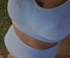 Cincinnati Female Escort — Overnight Outcalls, Video Verification - Image 3