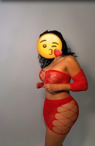  Incall Baby — Latina papi bonita (3 días) en Greleey - 1