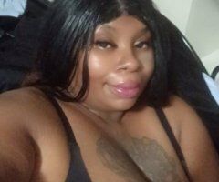 Knoxville escorts - Dolly in Knoxville, TN — drama-free car dates