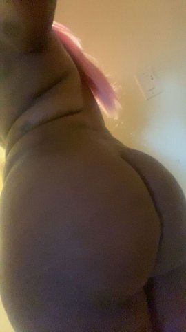 Cincinnati OH Female Escort — Throat-Focused Blowjobs & BDSM-Friendly Sessions - 1