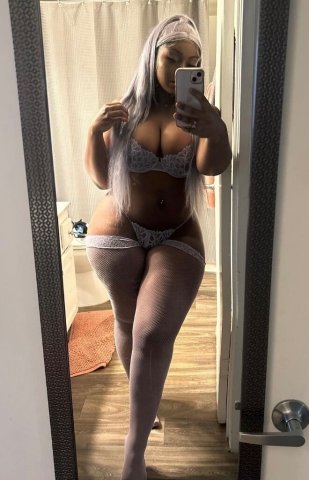 Bronx NY Yaya Baby Female Escort — clean, discreet sessions - 1